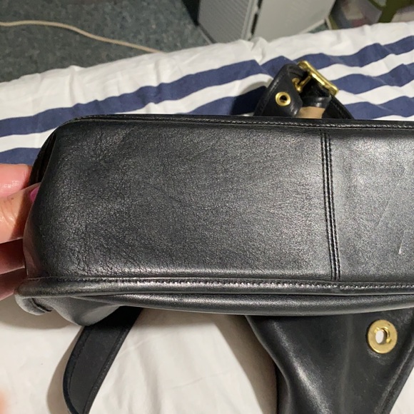 Coach Handbag - Picture 7 of 8